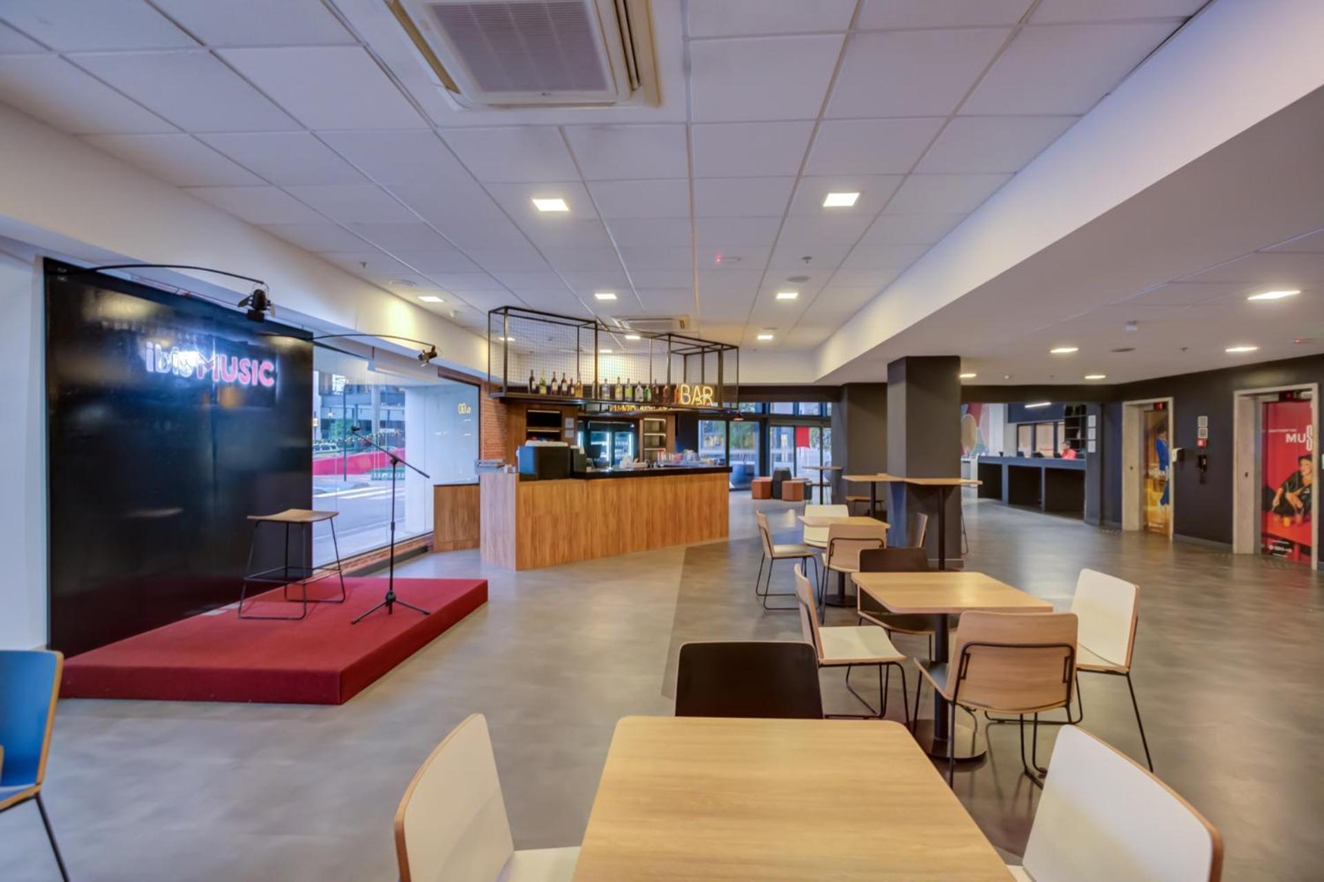 Ibis Budget Rio De Janeiro Nova America Екстериор снимка